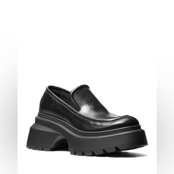 Michael Kors Black Women's Shiloh Leather Platform Loafers sizes 7.5 and 8.5 - Picture 1 of 16